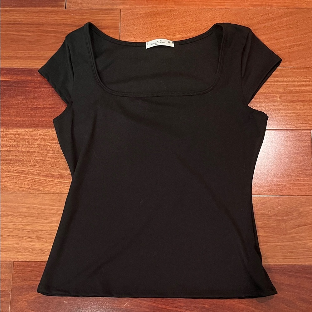 Rebellious Dreamer Classic Black Women's Top Size M